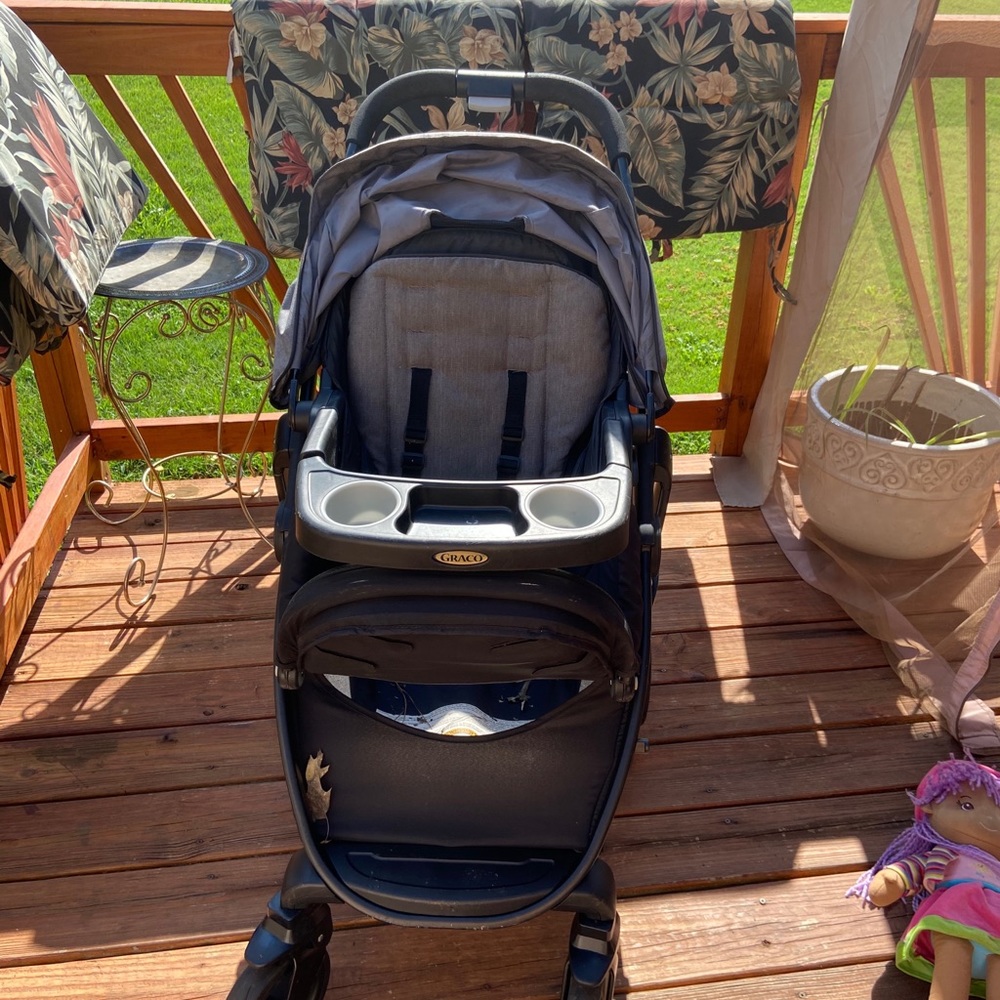 Baby stroller